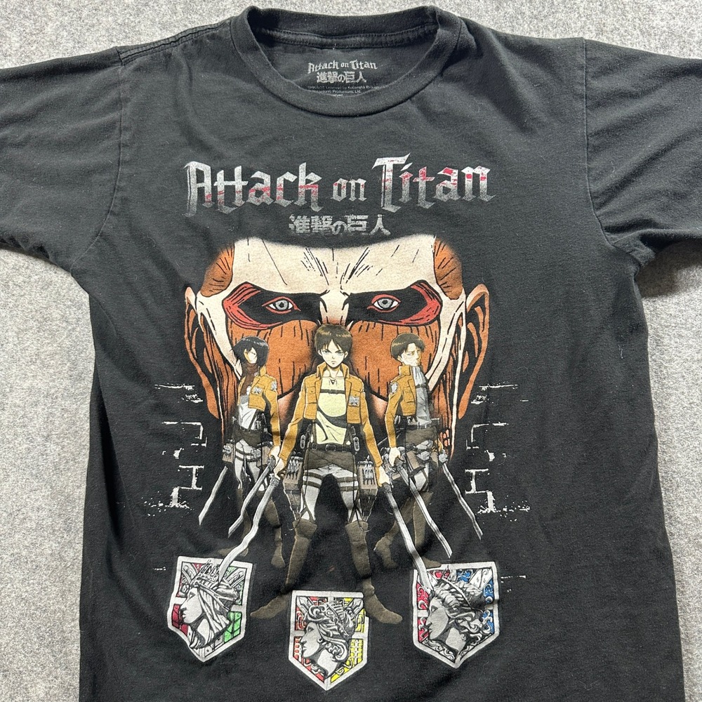 Ripple Junction Attack on Titan T-Shirt Small Black Graphic Anime Tee